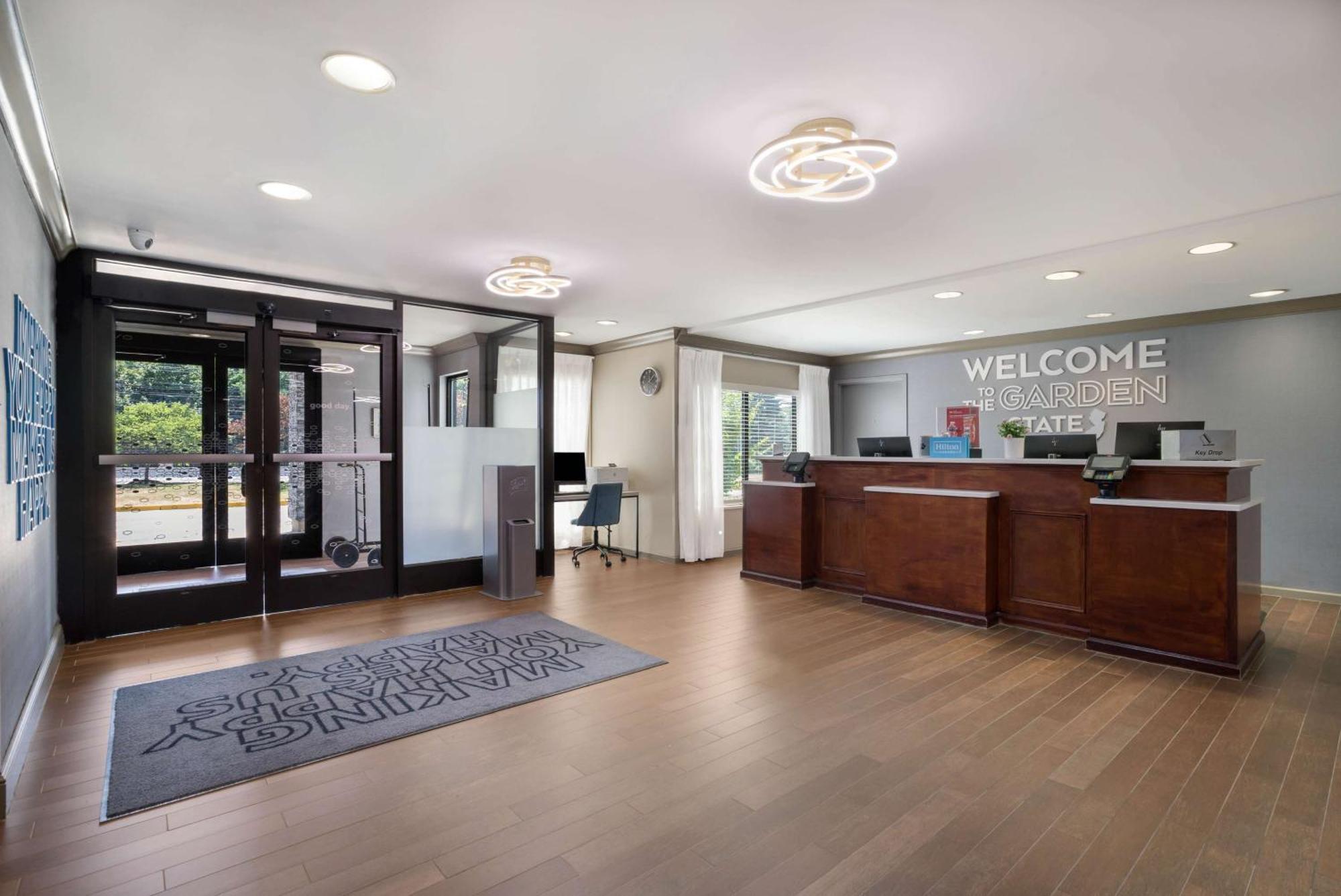 Hampton Inn Princeton Eksteriør bilde